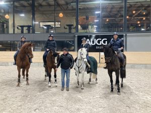 Pferdefreunde Langenthal - Galerie - Winterspringkurs